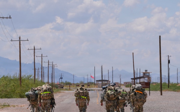 1‑501st Aviation Battalion holds belt buckle rodeo