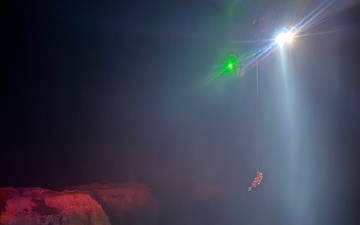 Coast Guard rescues 3 from cave near Santa Cruz