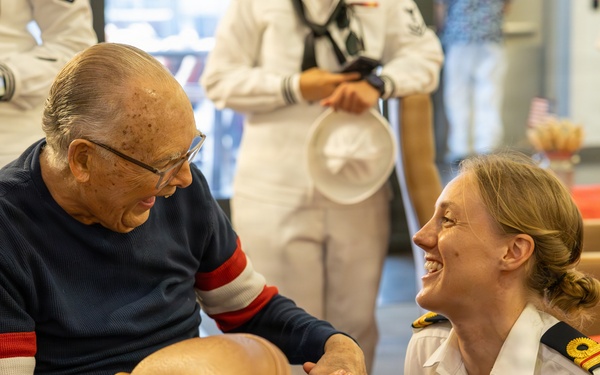Sailors tour New Orleans VA Medical Center
