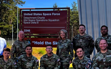 U.S. Space Forces - Space leaders visit 53rd SOPS Detachment 3