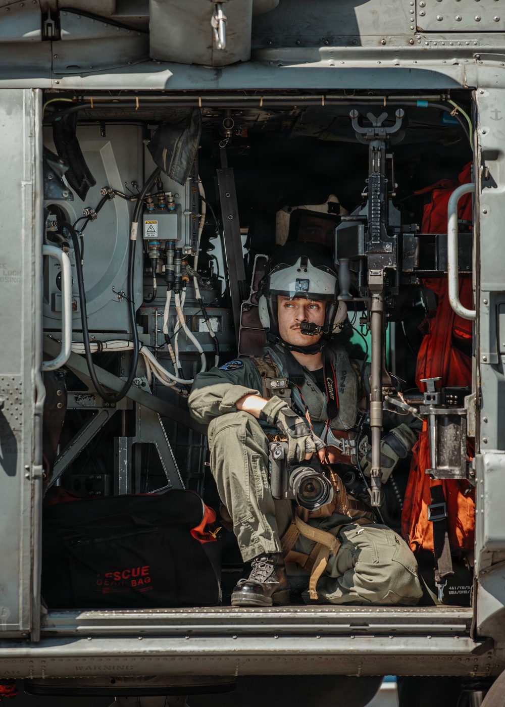 FOR RELEASE George Washington Commanding Officer Conducts Flight Operations