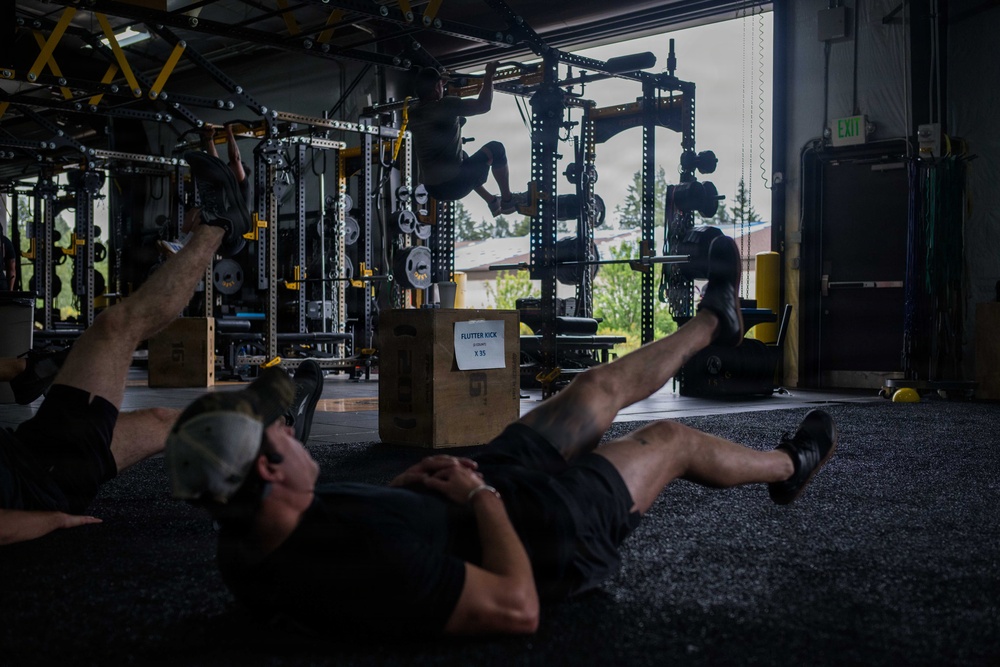 1st Special Forces Group (Airborne) conducts May Fallen Warriors Workout