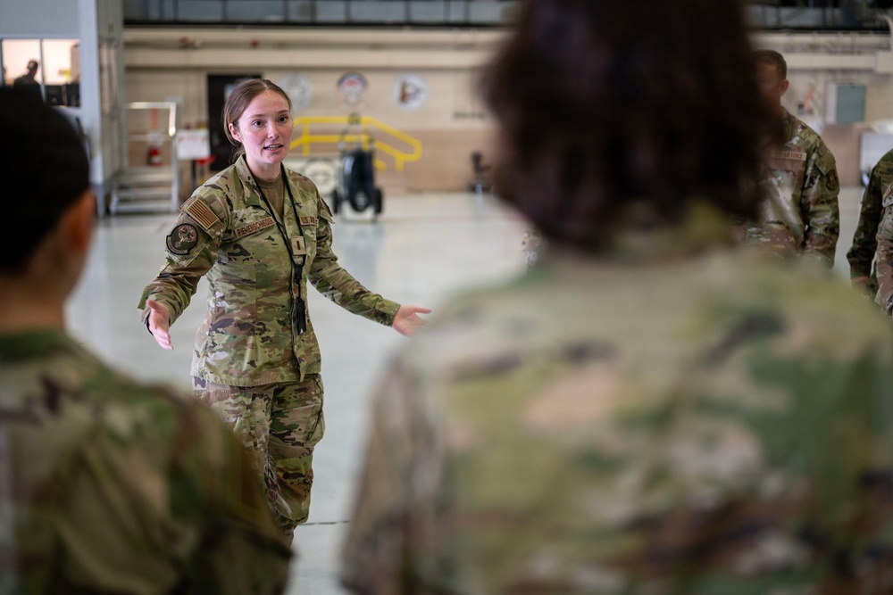 62d Airlift Wing hosts AFROTC Detachment 685 and Morton High School JROTC