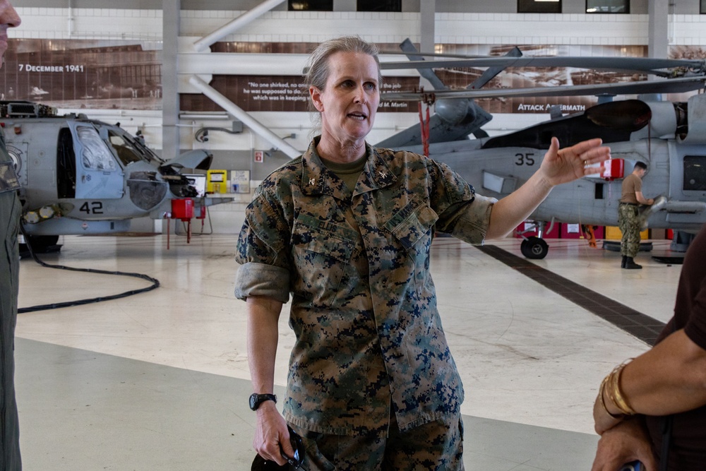 Marine Corps History Division Visits MCBH