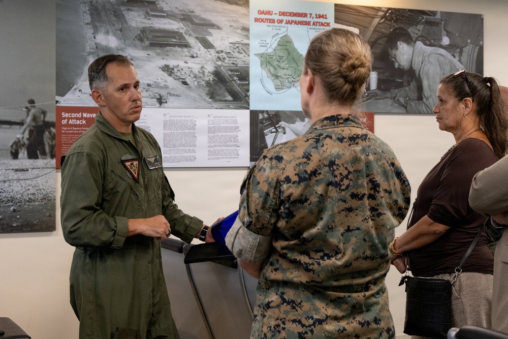 Marine Corps History Division Visits MCBH