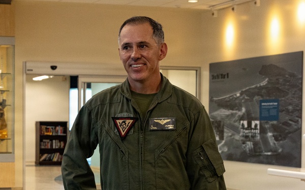 Marine Corps History Division Visits MCBH