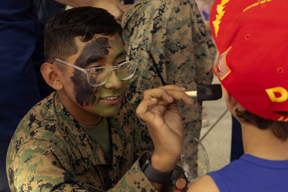 Service Members Visit Children at Manning Family Children’s Hospital