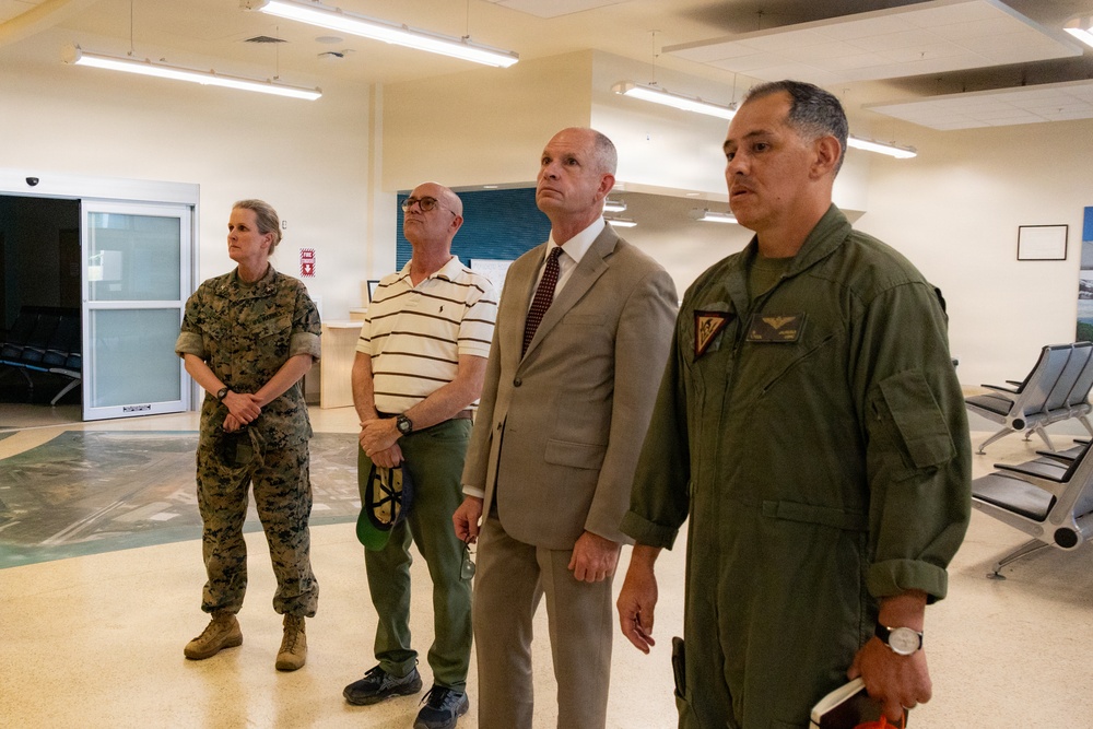 Marine Corps History Division Visits MCBH