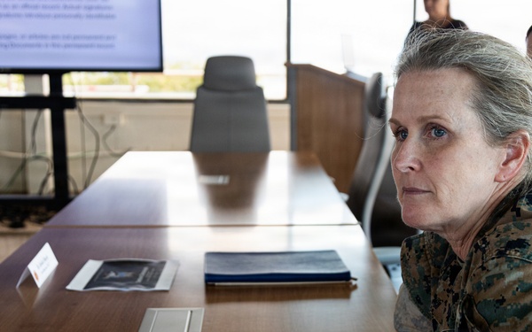 Marine Corps History Division Visits MCBH