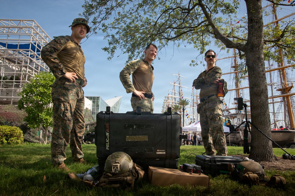 U.S. Marines Demonstrate Static Displays in New Orleans