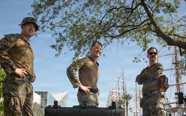 U.S. Marines Demonstrate Static Displays in New Orleans
