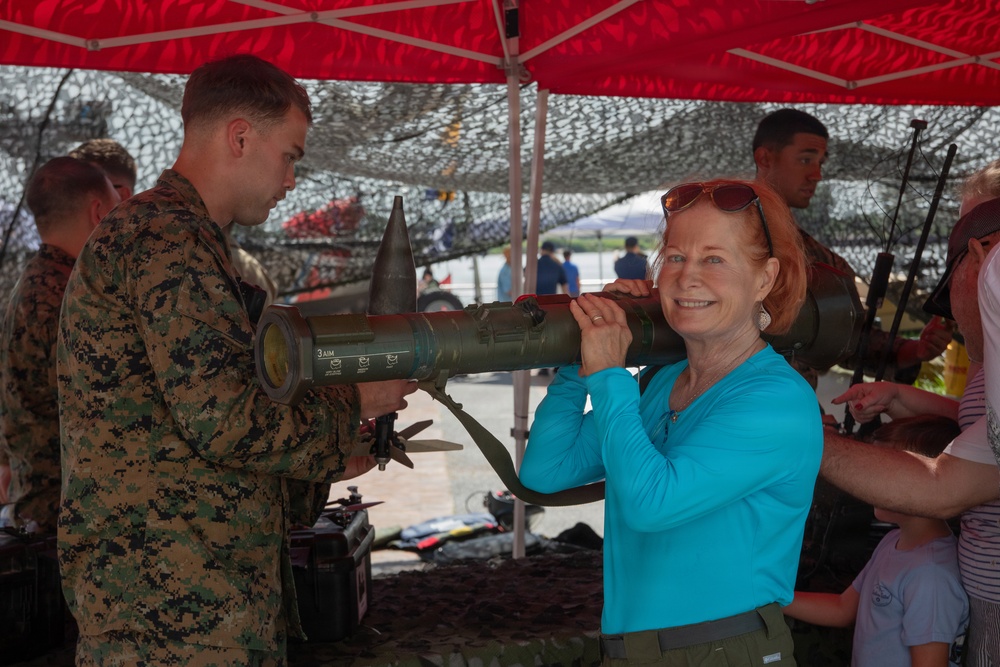 U.S. Marines Demonstrate Static Displays in New Orleans
