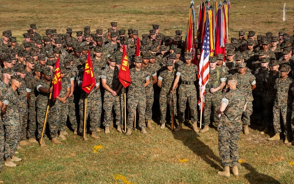 1st MARDIV holds change of command ceremony