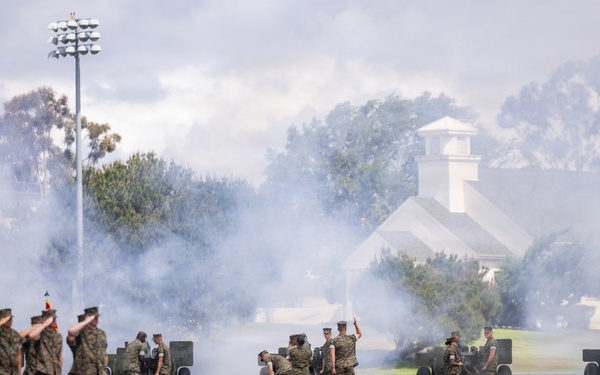 1st MARDIV holds change of command ceremony