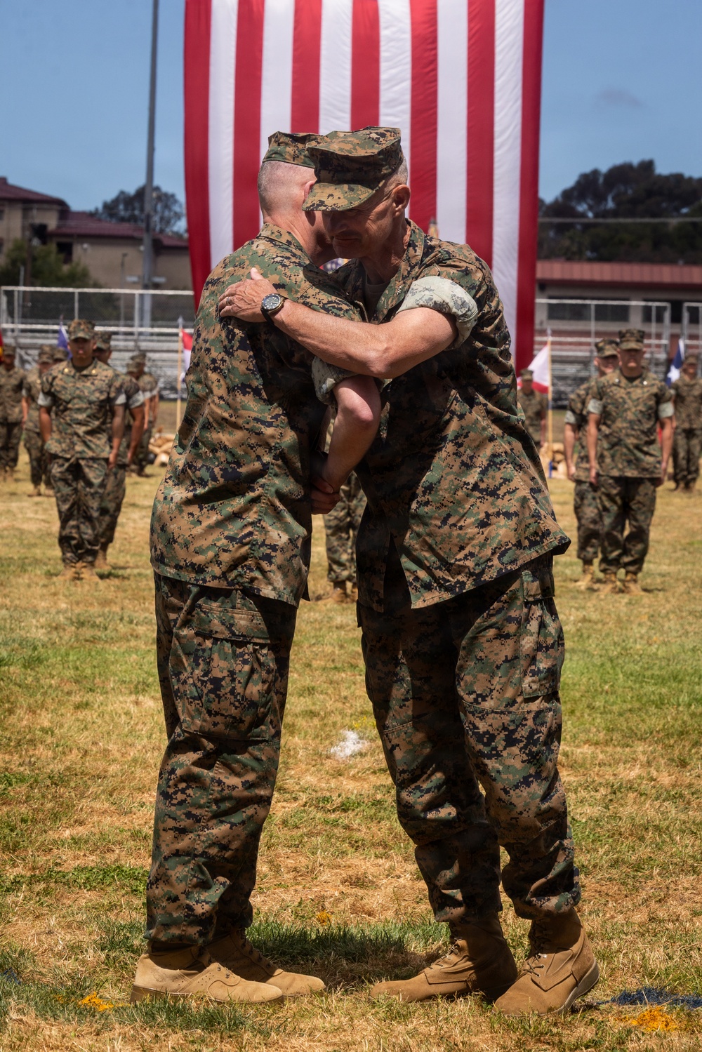 1st MARDIV holds change of command ceremony
