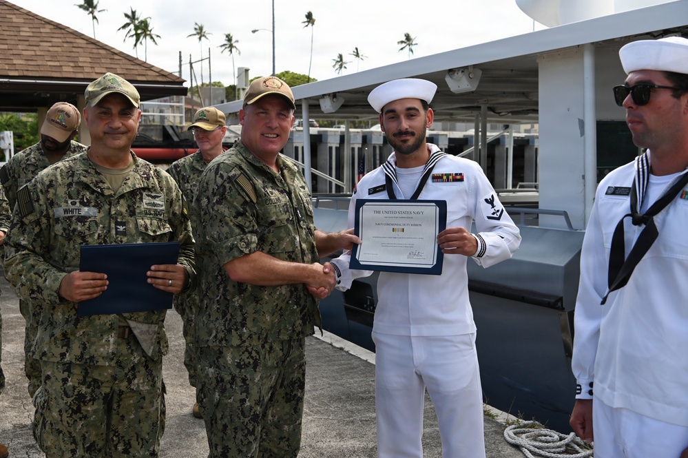 USS Arizona Boat Detachment Sailors Earn Navy Ceremonial Duty Ribbon