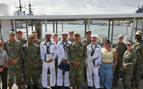 USS Arizona Boat Detachment Sailors Earn Navy Ceremonial Duty Ribbon