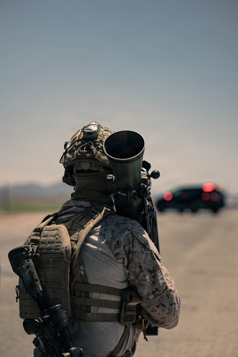 13th MEU Conducts a Raid During Realistic Urban Training
