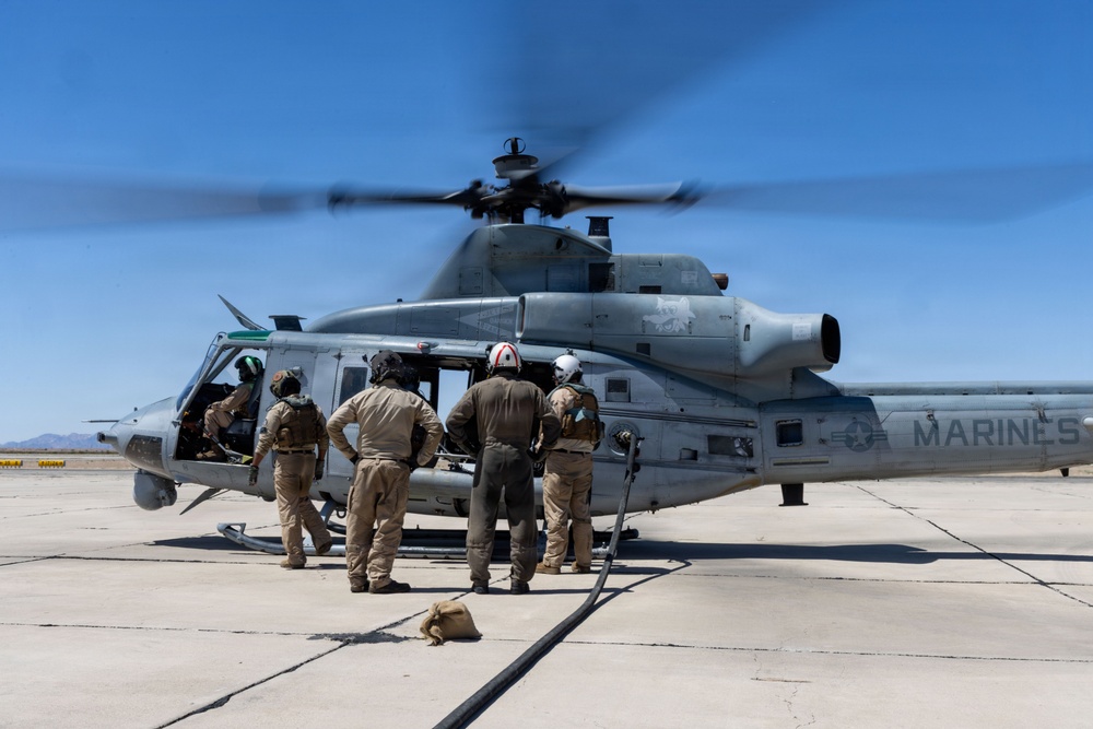 13th MEU Conducts Aviation Delivery Ground Refueling Training