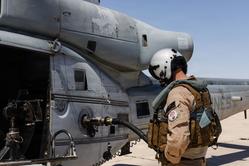 13th MEU Conducts Aviation Delivery Ground Refueling Training