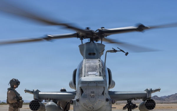 13th MEU Conducts Aviation Delivery Ground Refueling Training