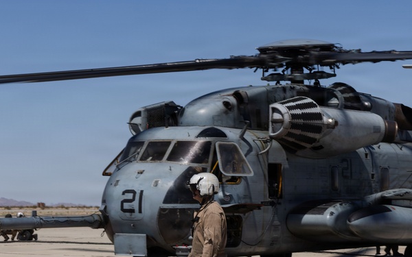 13th MEU Conducts Aviation Delivery Ground Refueling Training