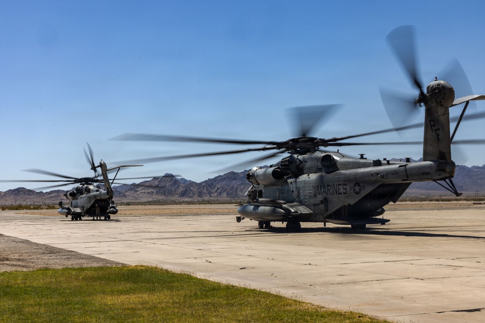 13th MEU Conducts Aviation Delivery Ground Refueling Training