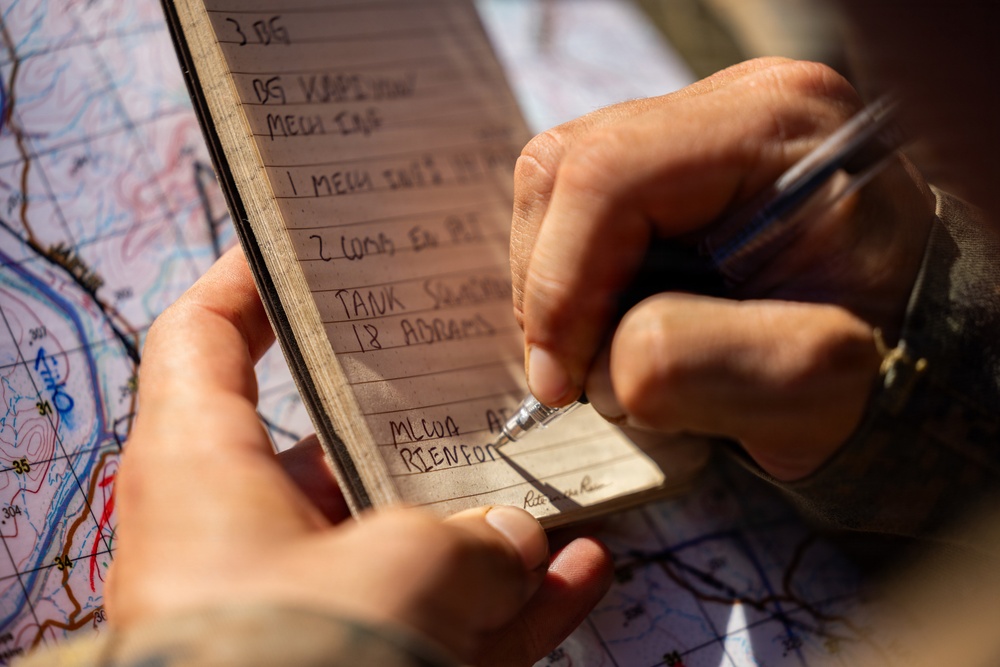 Southern Jackaroo 26: MRF-D Marines conduct mission brief