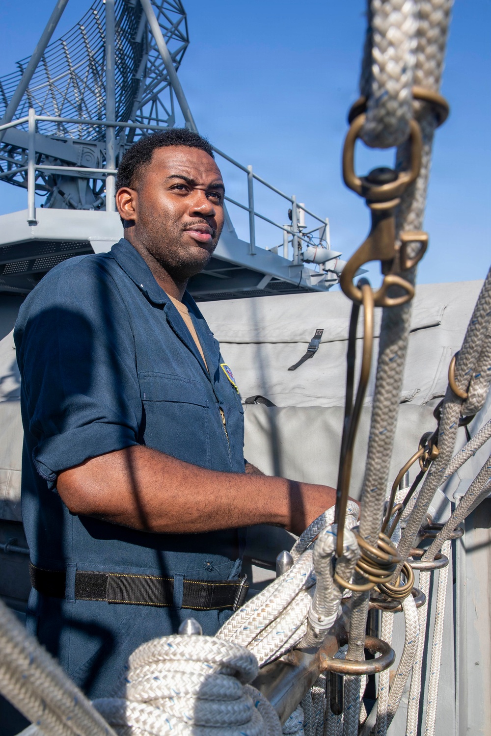 George Washington Navigation Sailor Raises Flags