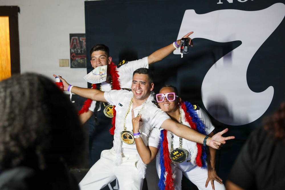 Service Members Enjoy USO Comedy Show in New Orleans