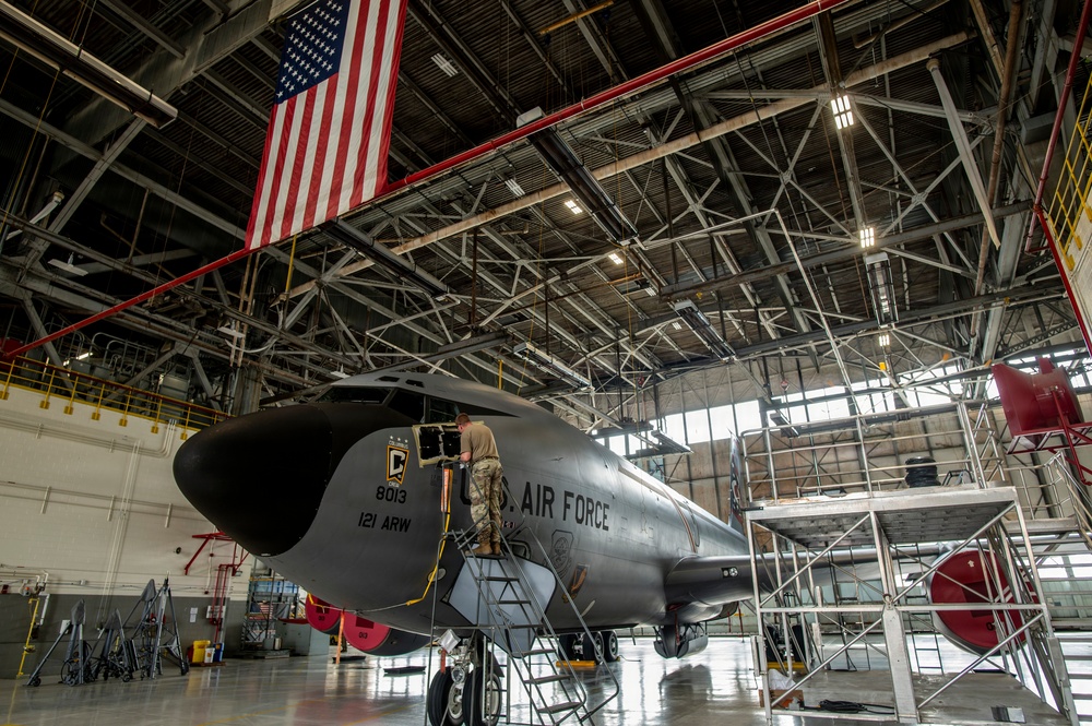 New nose art honors the fallen