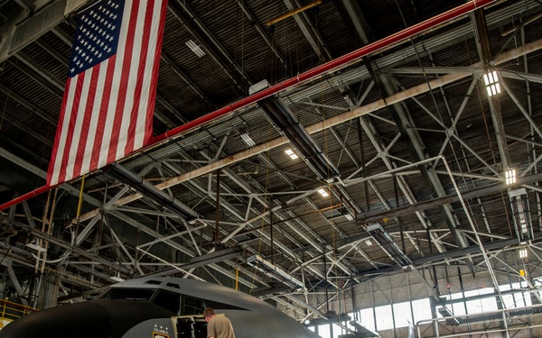 New nose art honors the fallen