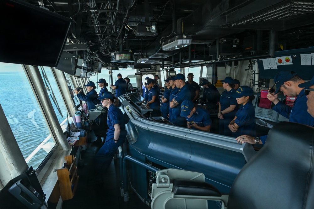 Midgett visit Manila