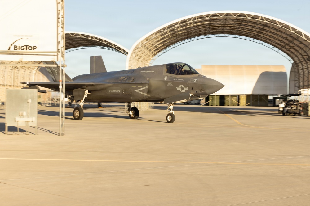 VMFA-211 Conducts a Simulated Expeditionary Airstrike