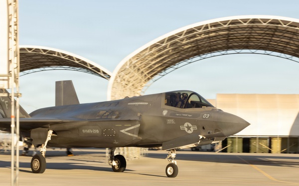 VMFA-211 Conducts a Simulated Expeditionary Airstrike