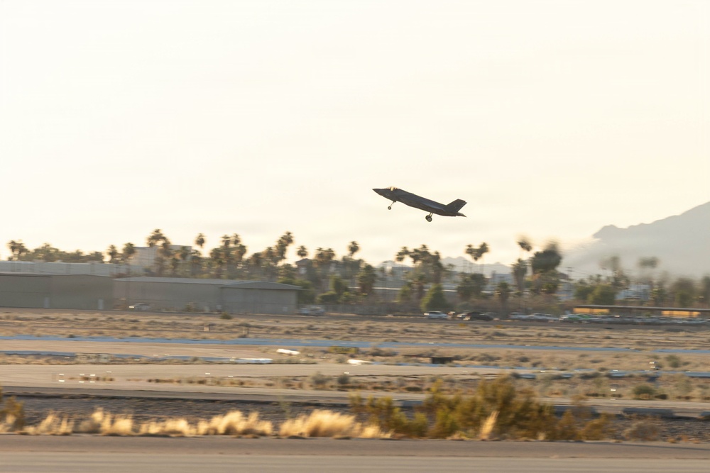 VMFA-211 Conducts a Simulated Expeditionary Airstrike