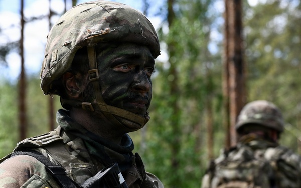 Virginia Guard engineers conduct counter-mobility training in Finland