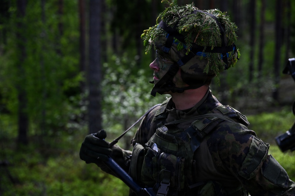 Virginia Guard engineers conduct counter-mobility training in Finland