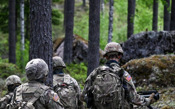 Virginia Guard engineers conduct counter-mobility training in Finland