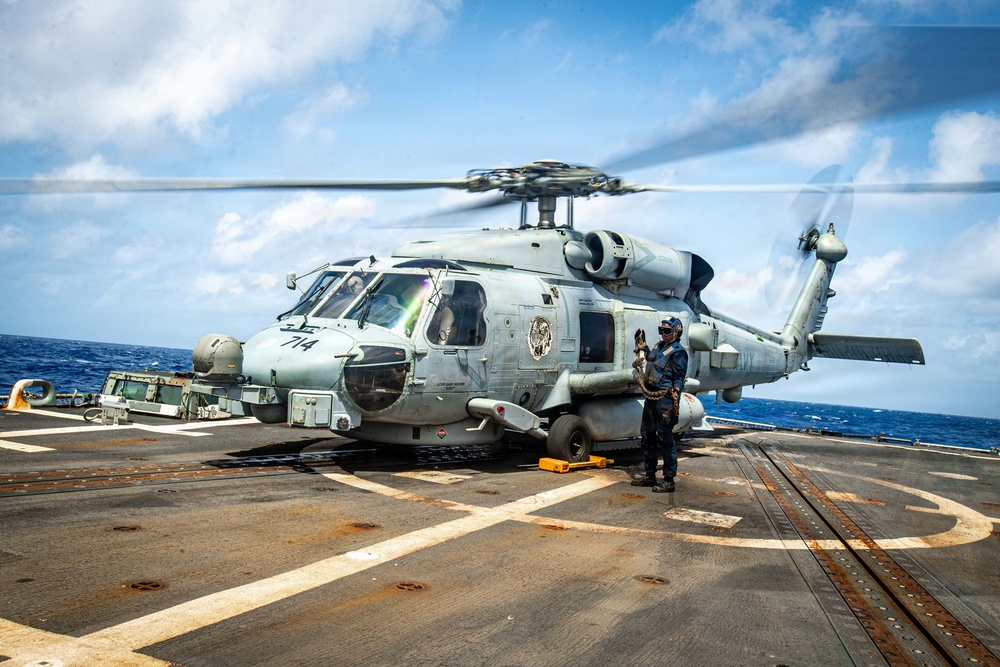 USS Gridley Conducts Flight Operations