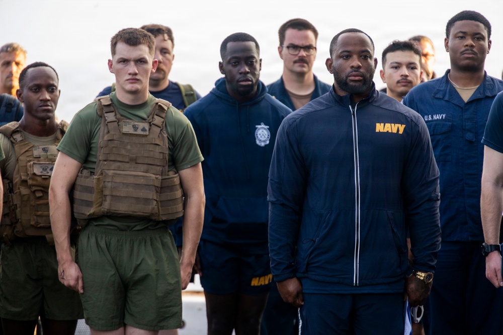 11th MEU Marines, Sailors Conduct Memorial Day PT Event Aboard USS Portland