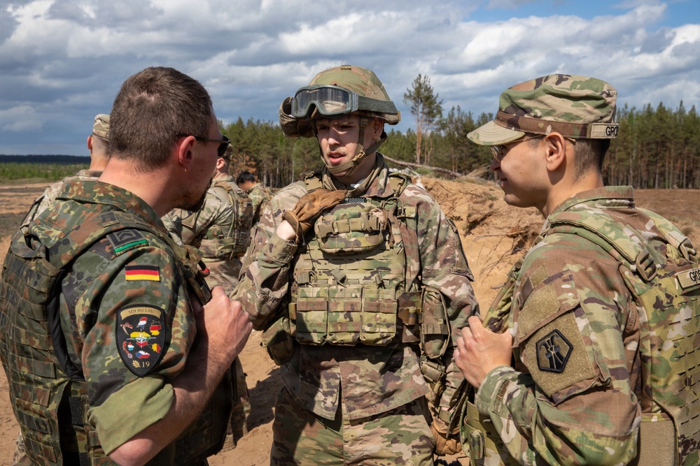 U.S., NATO partner forces conduct mortar fire at Pabradė Training Area, Lithuania
