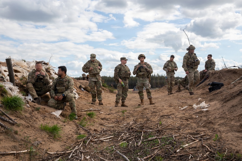 U.S., NATO partner forces conduct mortar fire at Pabradė Training Area, Lithuania