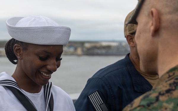 22nd MEU (SOC) | Brigadier General Lively Visits USS Fort Lauderdale