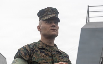 22nd MEU (SOC) | Brigadier General Lively Visits USS Fort Lauderdale