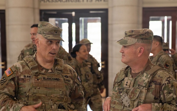 Maj. Gen. Kemper Visit JTF-DC Guardsmen