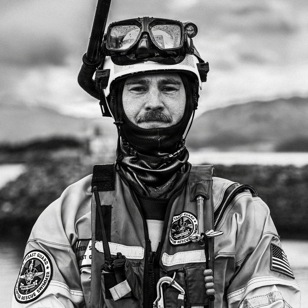 Coast Guard rescue swimmer engages with public at Kodiak Crabfest 2026