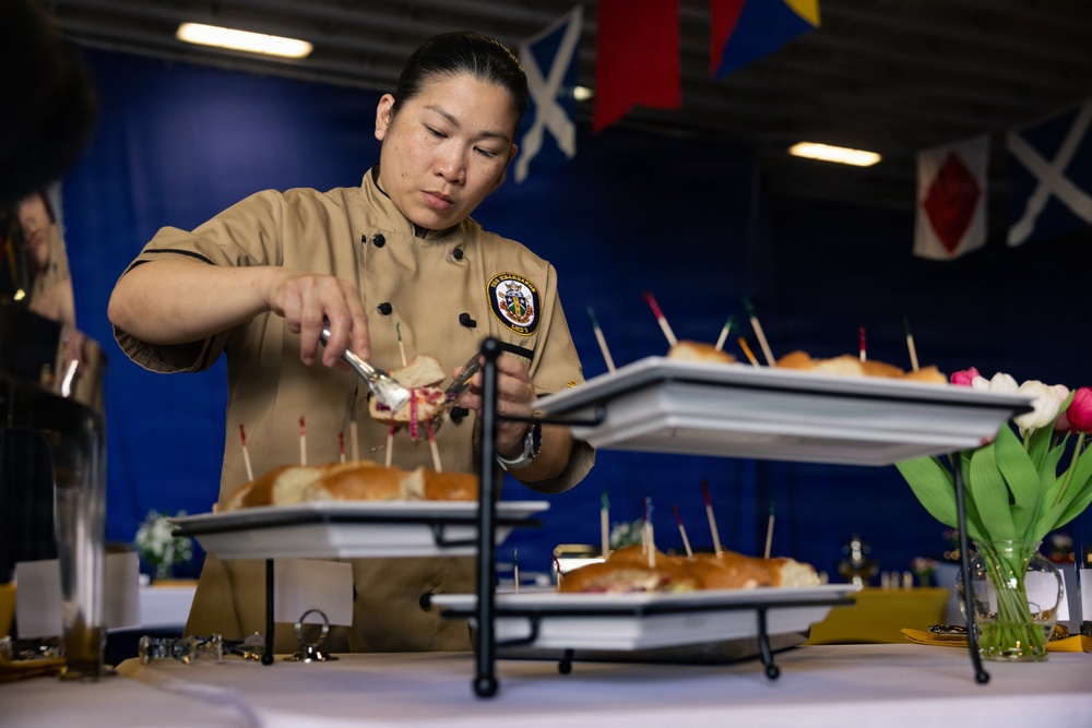 USS Kearsarge (LHD-3) Reception Night
