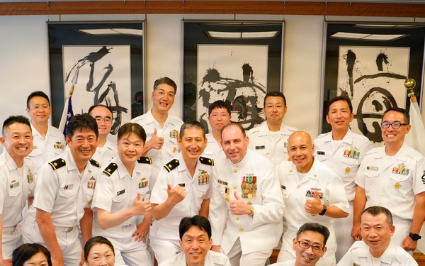 CMC Kaszubowski Receives Commendation from JMSDF