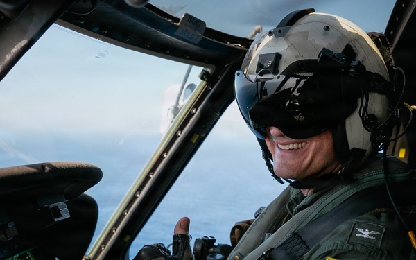 George Washington Commanding Officer Conducts Flight Operations